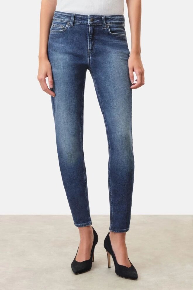 JEANS 260151 NEED 3100