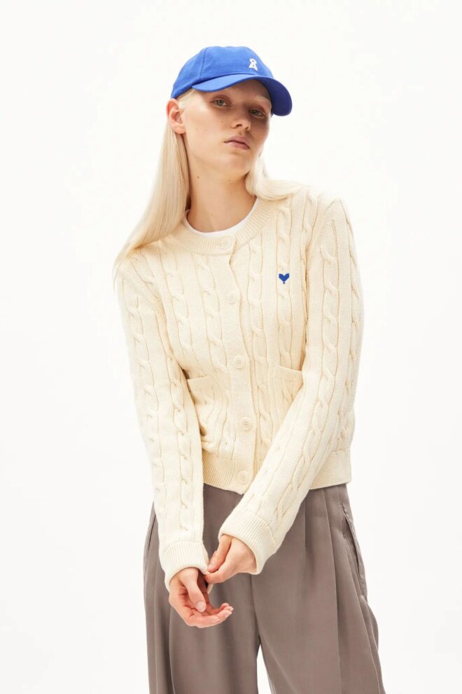 WESTE 30006149 JULIAANAS 1609 OATMILK