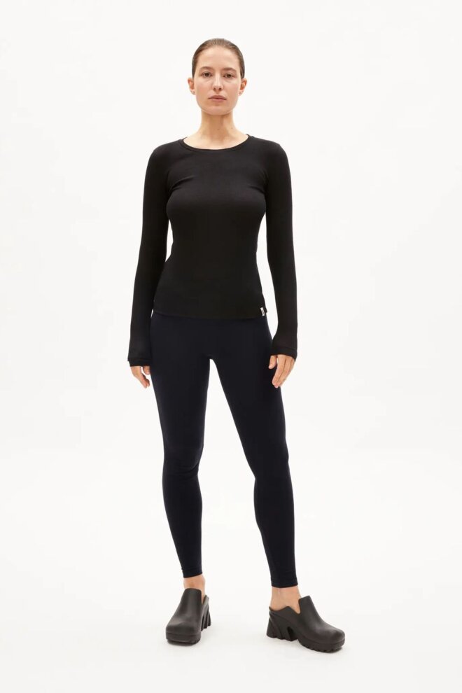 SHIRT 30002700 JAALEAA BLACK