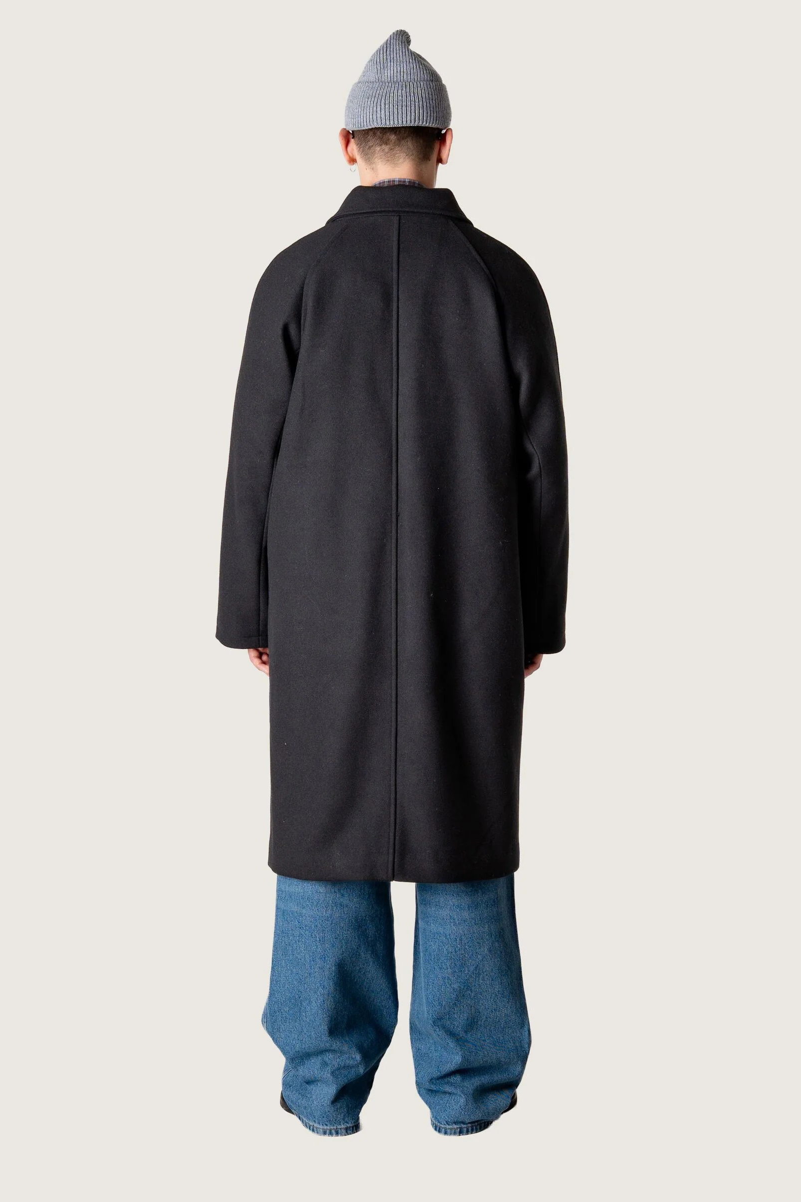 WBBergt_Wool_Coat-Outerwear-2536-908-Black-10 (1)