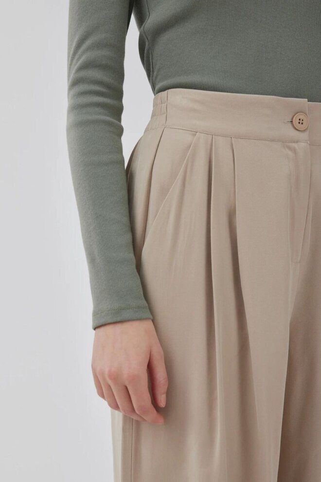 HOSE FANYAMD PANTS WHITE PEPPER