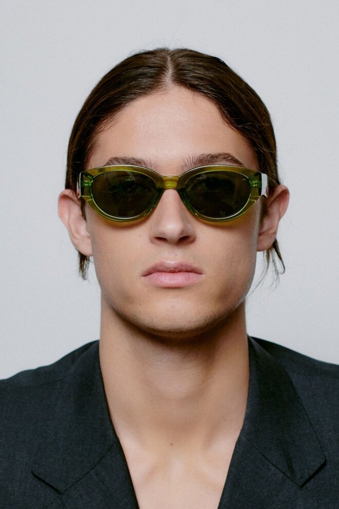 SONNENBRILLE WINNIE LIGHT OLIVE TRANSPARENT