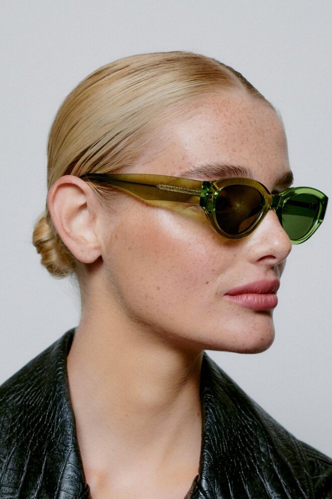 SONNENBRILLE WINNIE LIGHT OLIVE TRANSPARENT