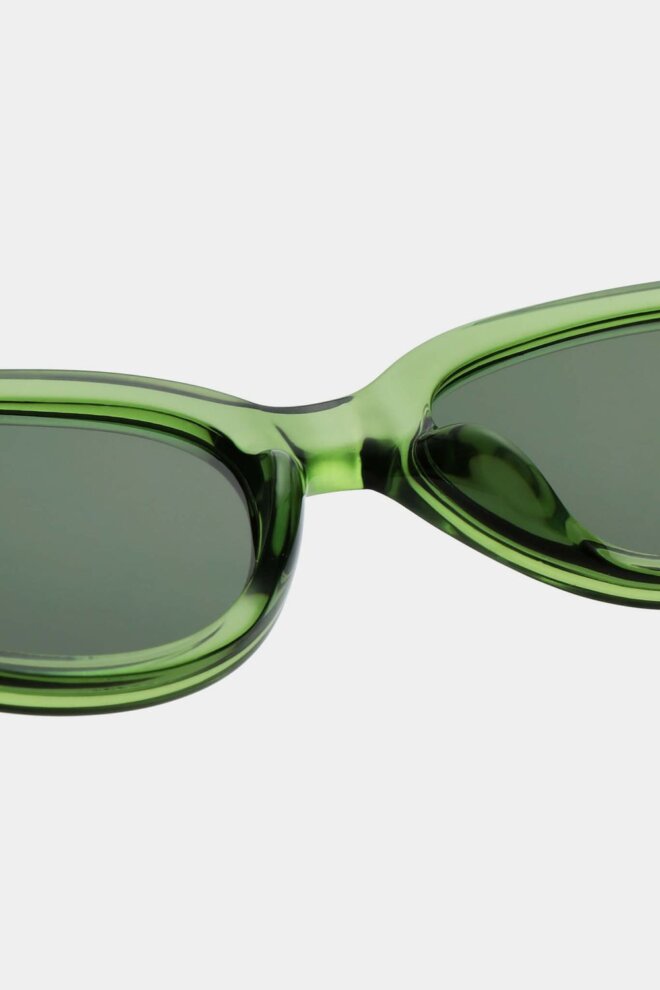 SONNENBRILLE WINNIE LIGHT OLIVE TRANSPARENT