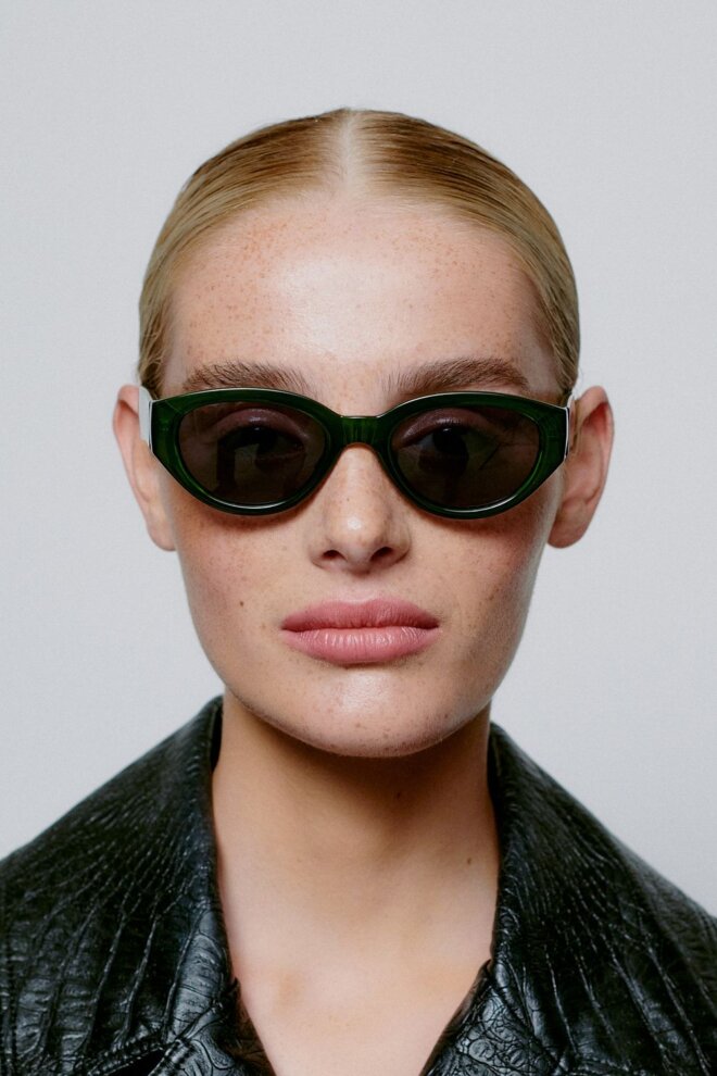 SONNENBRILLE WINNIE DARK GREEN TRANSPAREN
