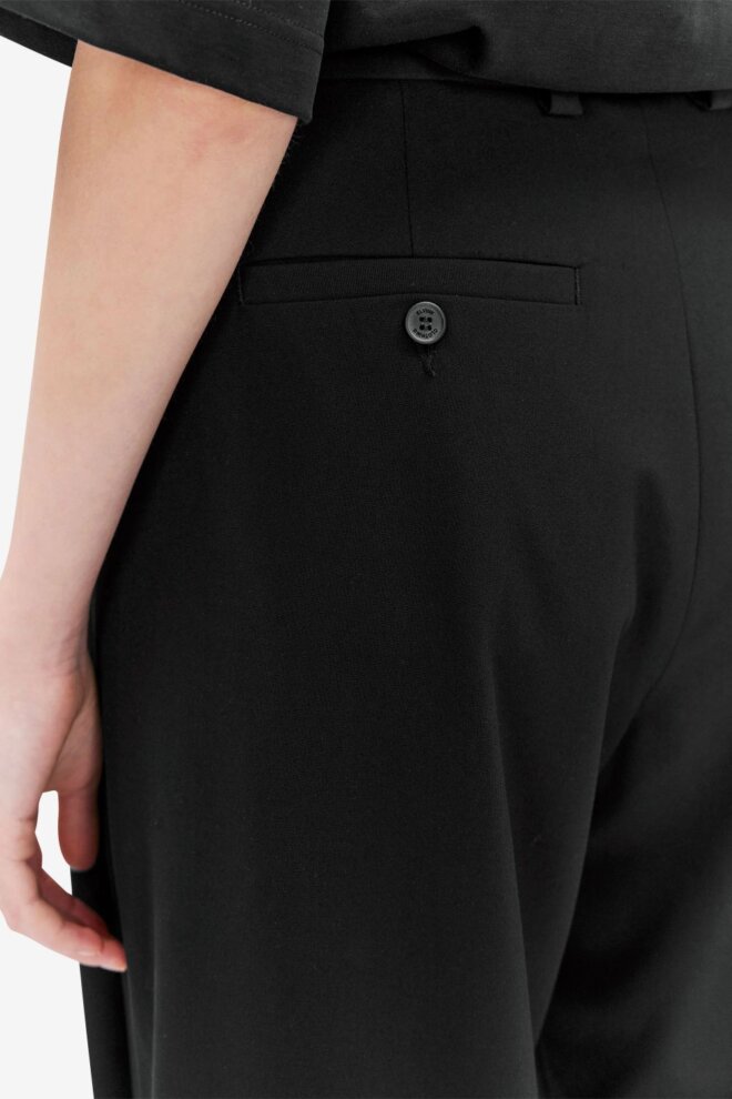 HOSE SANDI LIGHT BLACK