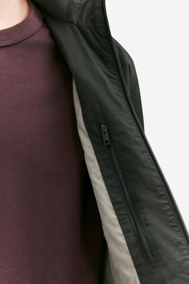 JACKE REIDAR SHELTER GREEN