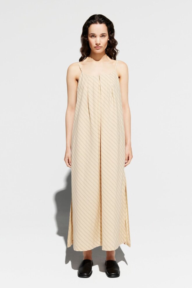 KLEID YVETTE DRESS SAND STRIPE