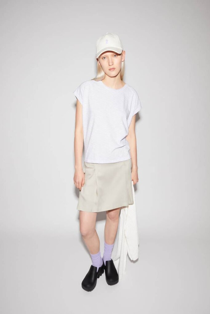 SHIRT 30004255 ONELIAA LOVELY 2815