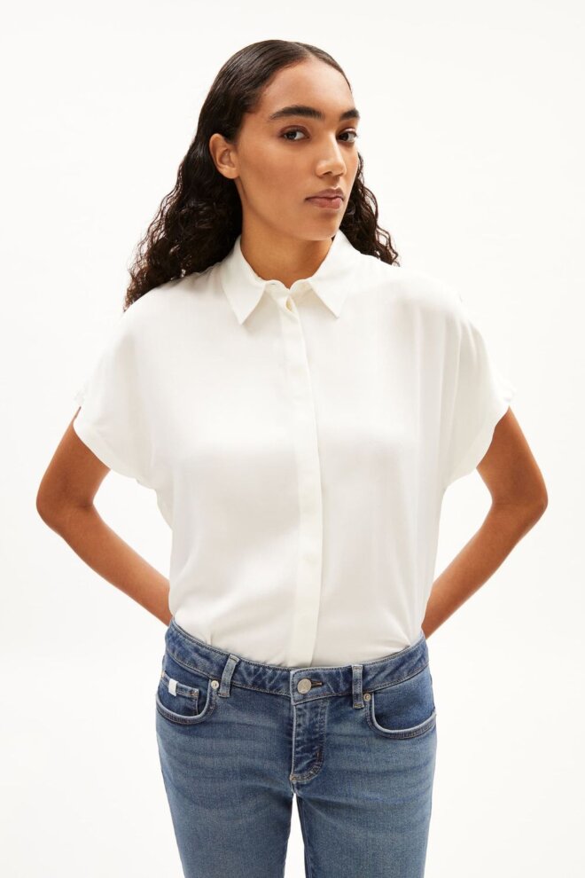 BLUSE 30005819 LARISAANA 157 OFF WHITE