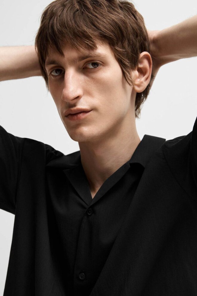 HEMD 16084639 SLHREG-AIR JET BLACK