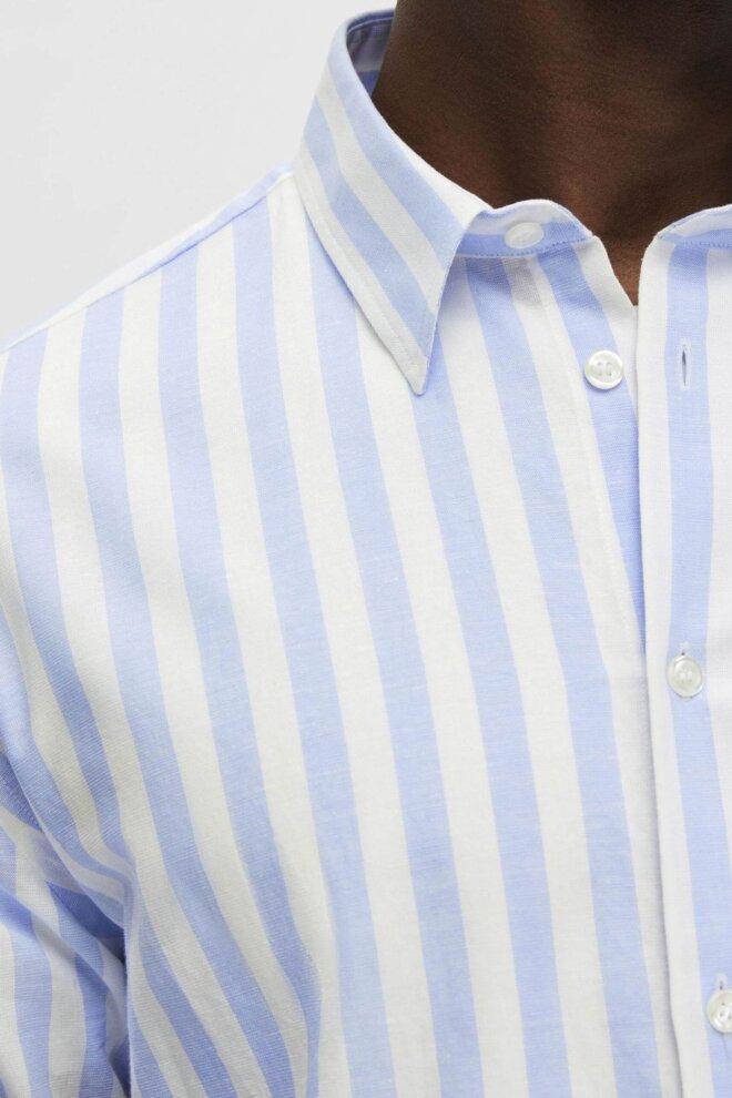 HEMD 16079052 SLHREGNEW SKYWAY