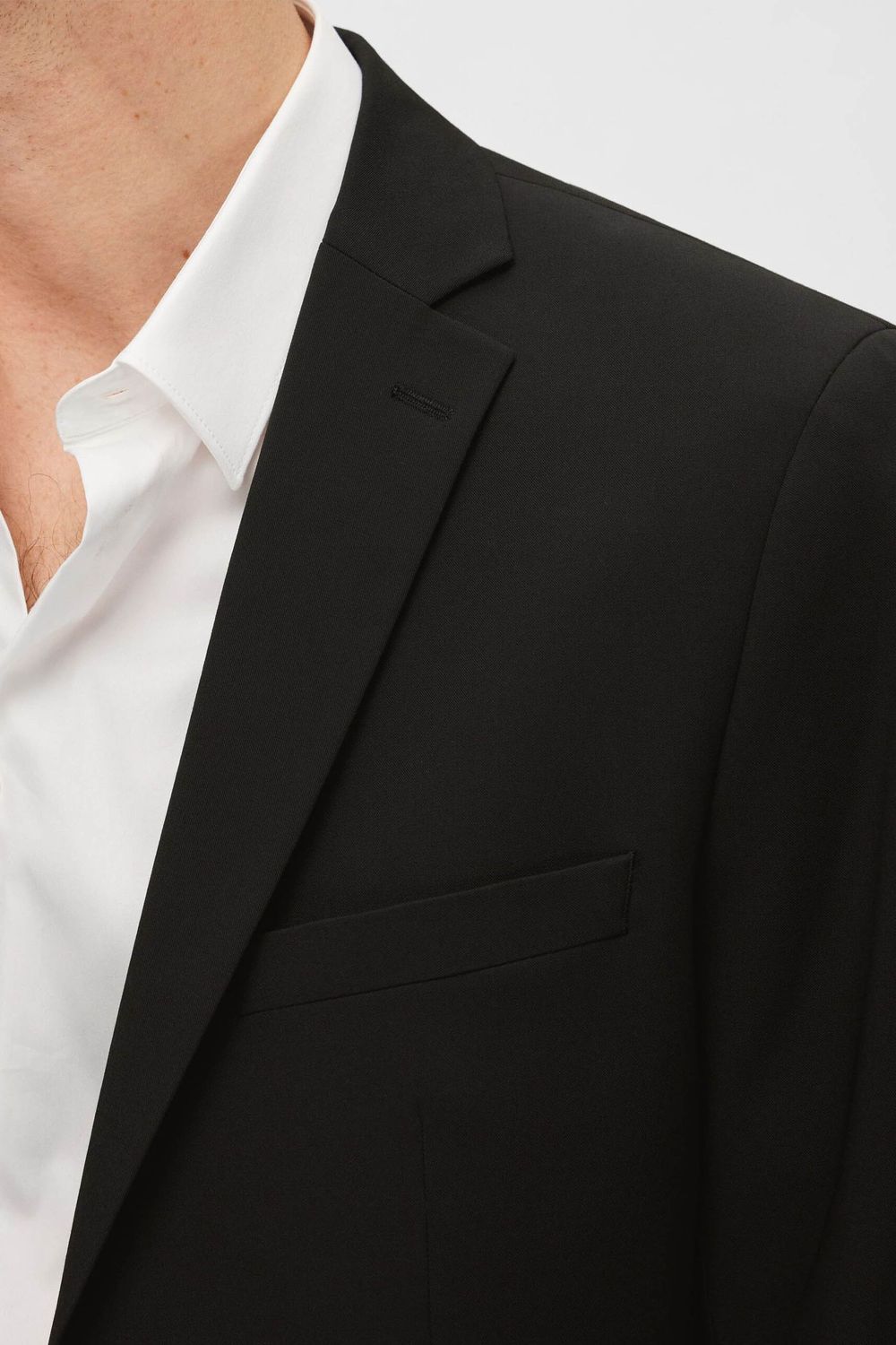 16087824 SLHSLIM-LIAM BLZ BLACK 6.jpeg