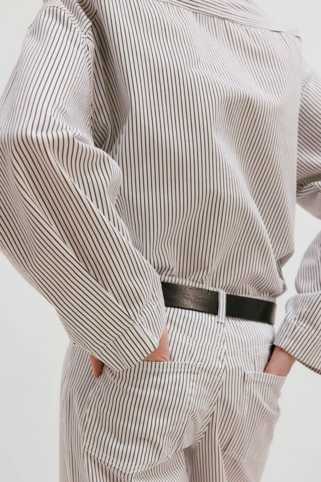 BLUSE ANISHA SHIRT DARK BLUE PINSTRIPE