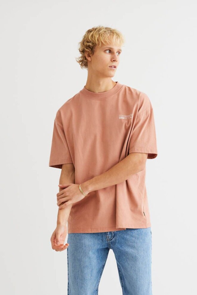 SHIRT WBBOSE TECH TEE RED CLAY