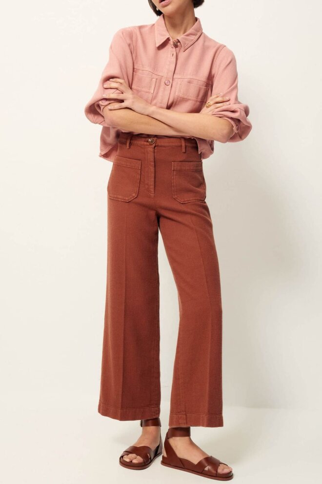 JACKE LEONE ROSE D´ARLES