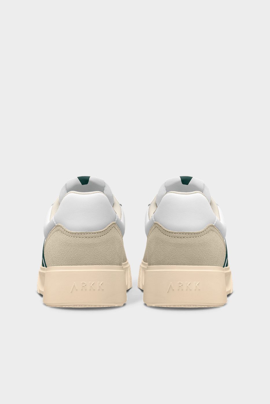 UNCOVER WHITE PETROL MEN6.png