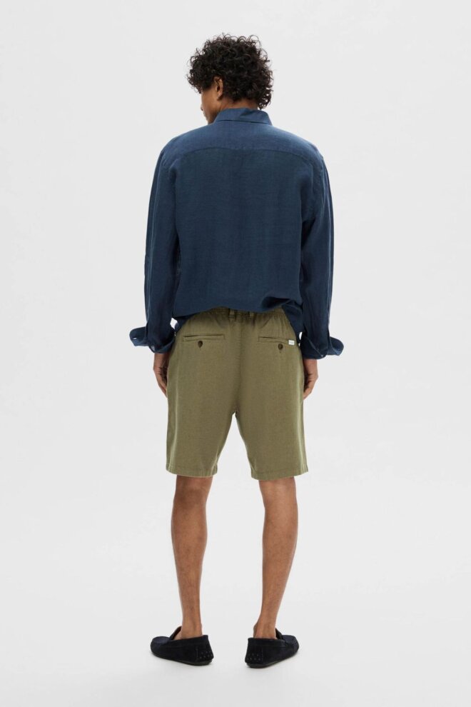 SHORT 16087638 SLHREGULAR BURNT OLIVE