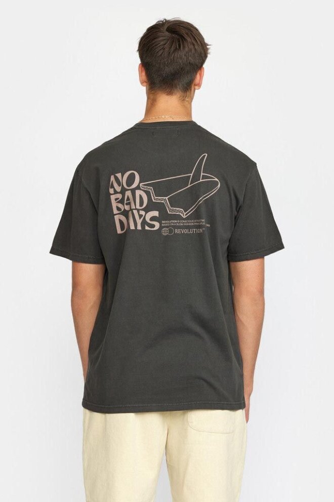 SHIRT 1372 BAD BLACK