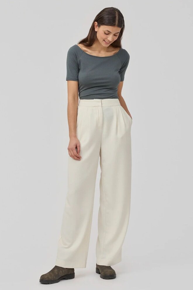 HOSE KARTERMD PANTS SOFT WHITE