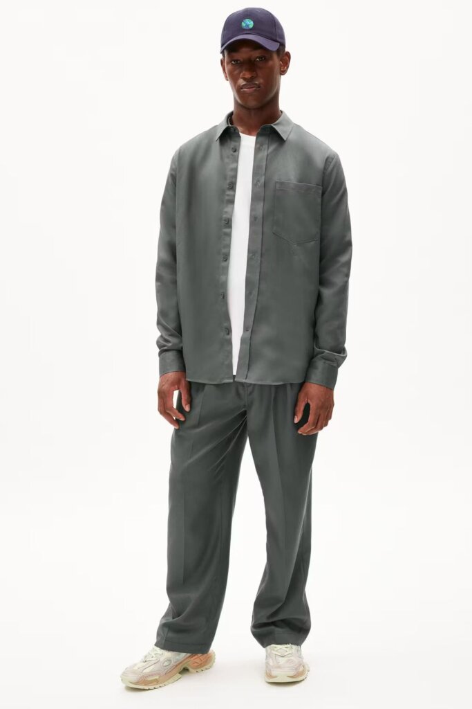 HEMD 30004585 SKJORTAAS 2682 SPACE