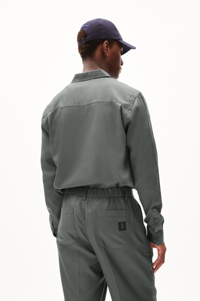 HEMD 30004585 SKJORTAAS 2682 SPACE