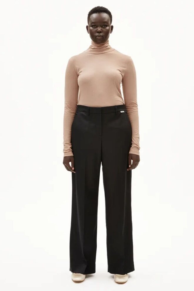 HOSE 30006384 LEANDRAA BLACK