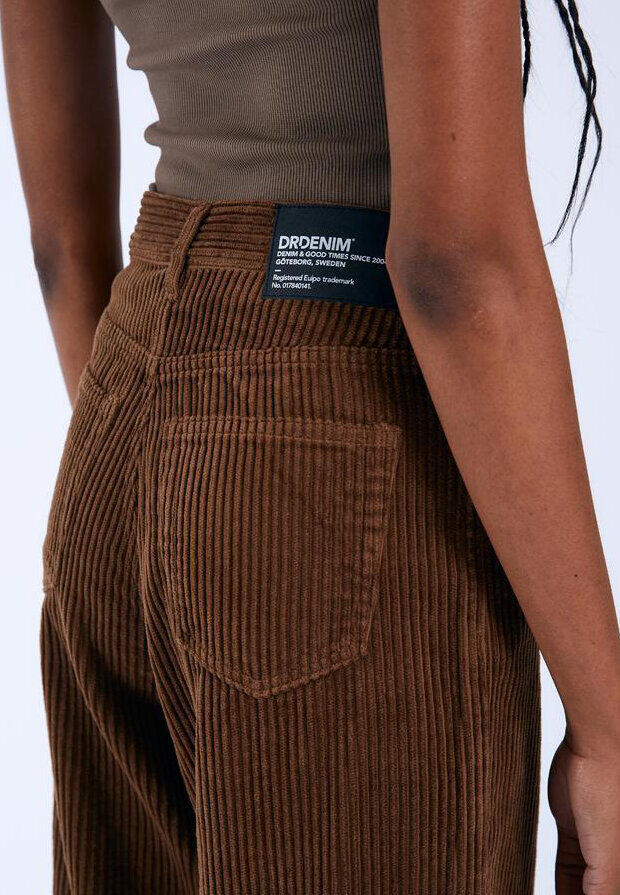 HOSE DONNA BROWN CORD