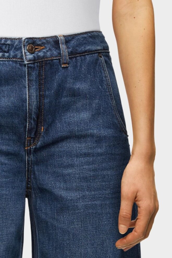 JEANS 260089 QUAKE_1 3210