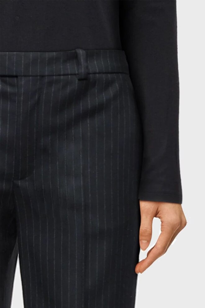 HOSE 142067 MEAN 1000