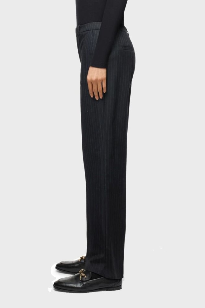 HOSE 142067 MEAN 1000