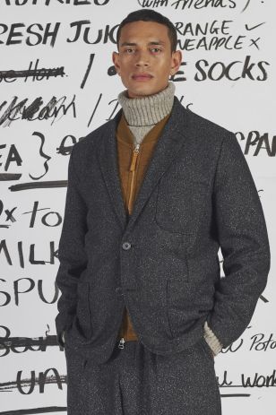 JACKE 31136 LEVISHAM BLACK