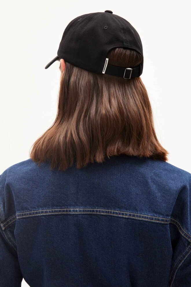 CAP 30003749 YENAAS 105 BLACK