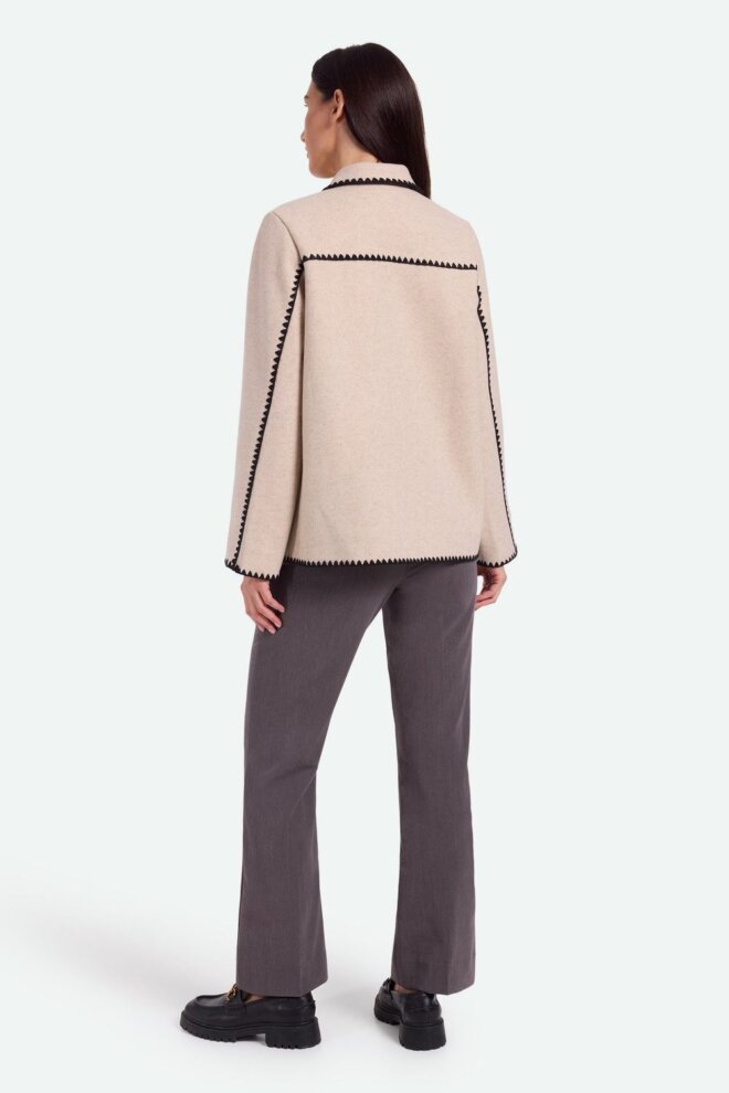 JACKE JOHANA 2220 PEYOLE