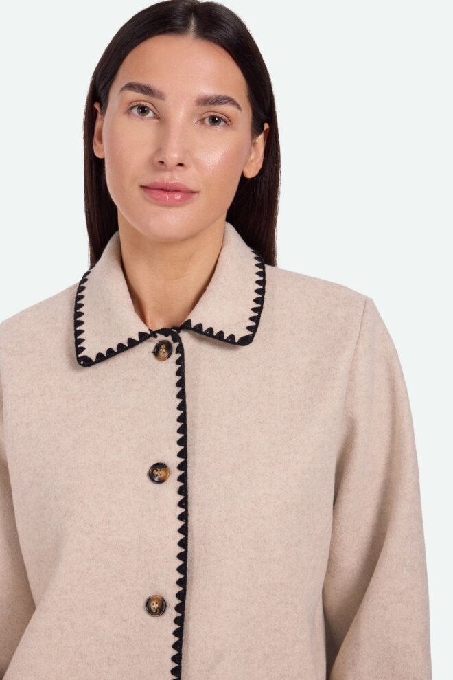 JACKE JOHANA 2220 PEYOLE