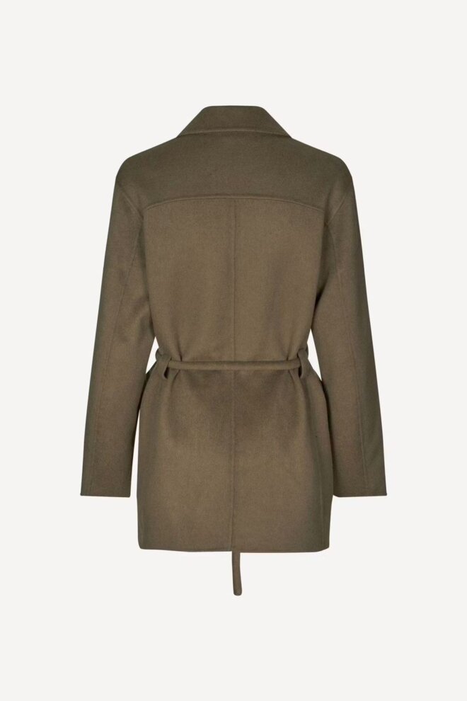 JACKE SAJENNI  SEA TURTLE