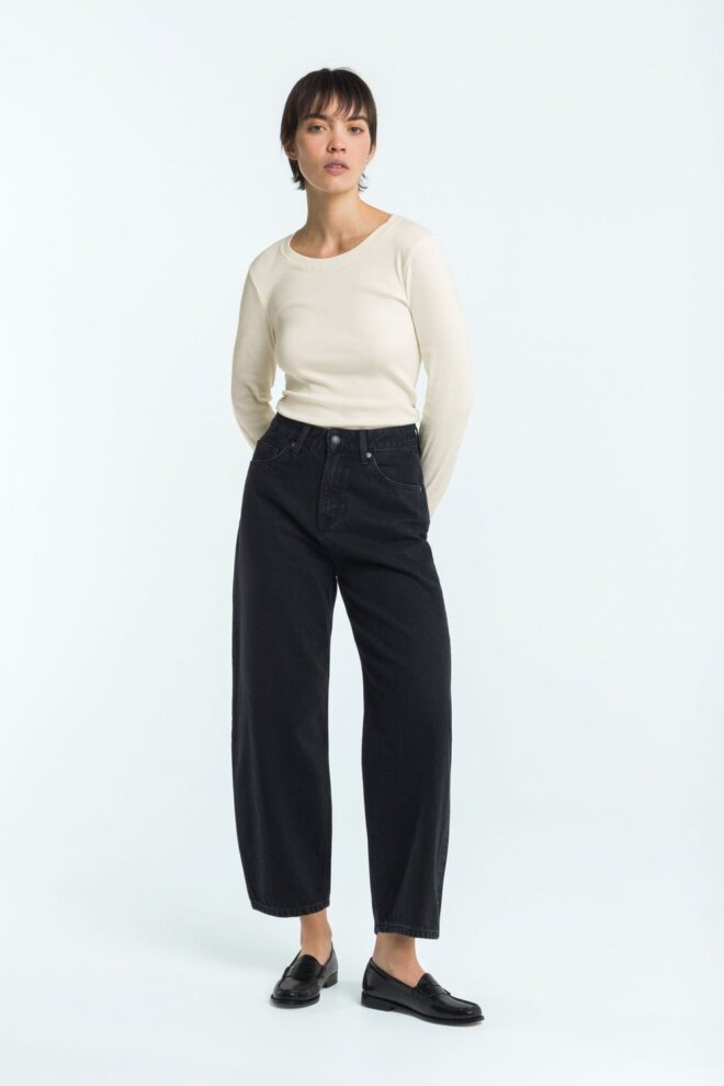 JEANS K240701803 LEILA HOLO BLACK USED