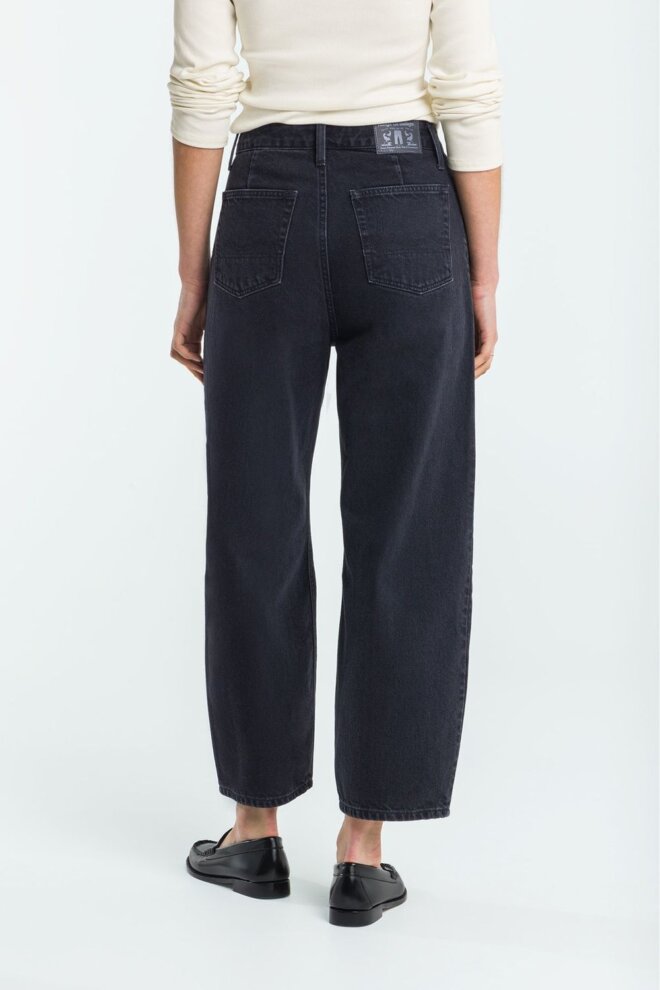 JEANS K240701803 LEILA HOLO BLACK USED