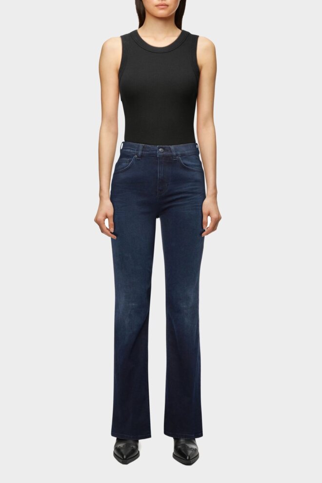 JEANS 260220 FAR_1 3100