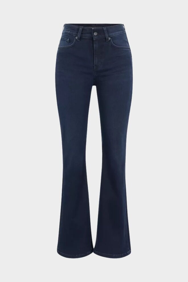 JEANS 260220 FAR_1 3100