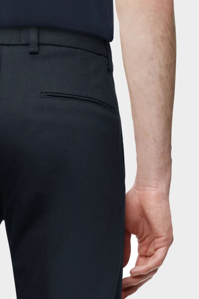 HOSE 136096 AJEND 3000