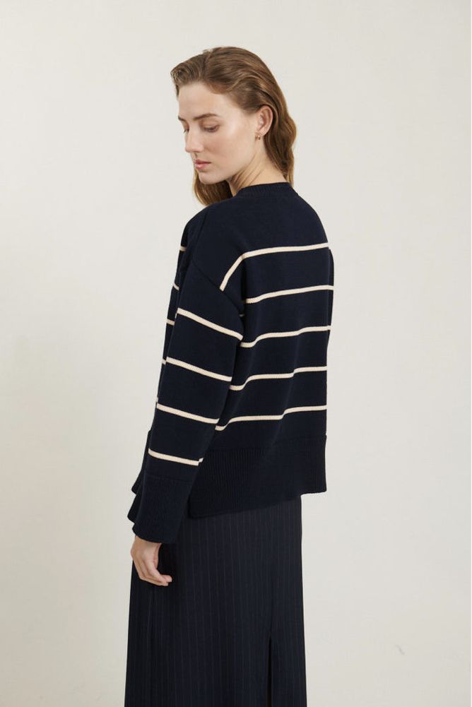 PULLOVER WINNIE O-NECK SKY CAPTAIN/BIRCH