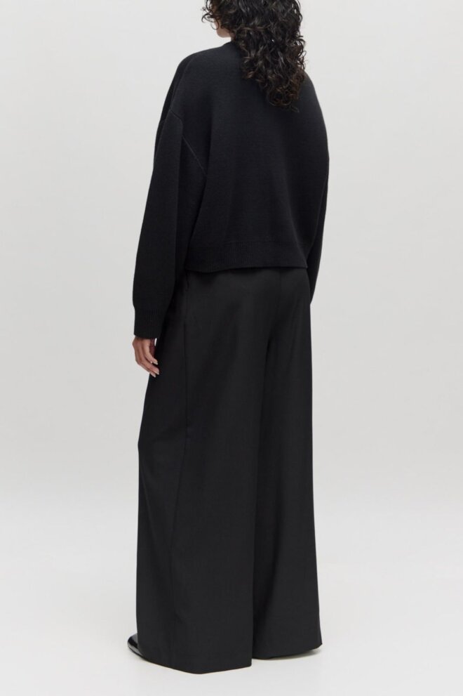 JACKE ANIELA BOMBER BLACK