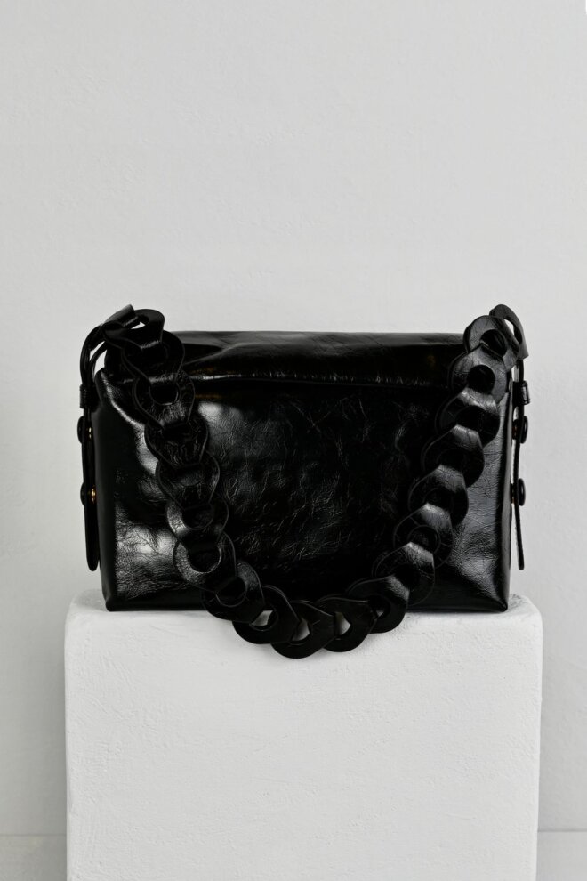 TASCHE VIOLA SCHWARZ