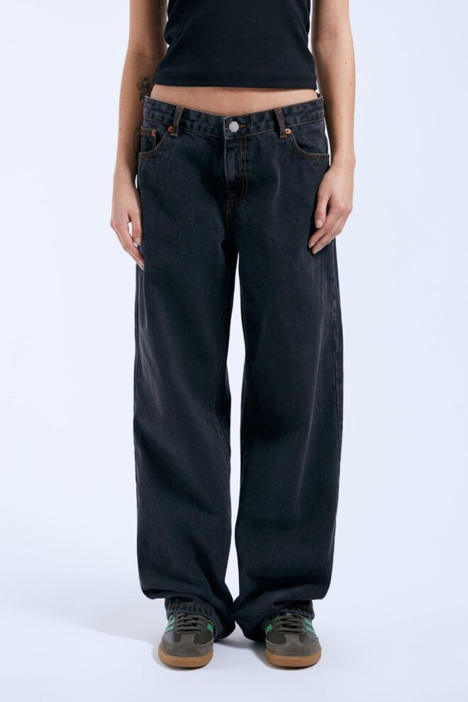 JEANS HILL DUST WASHED BLACK