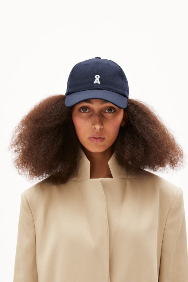 CAP 30003749 YENAAS 1237 NAVY SKY