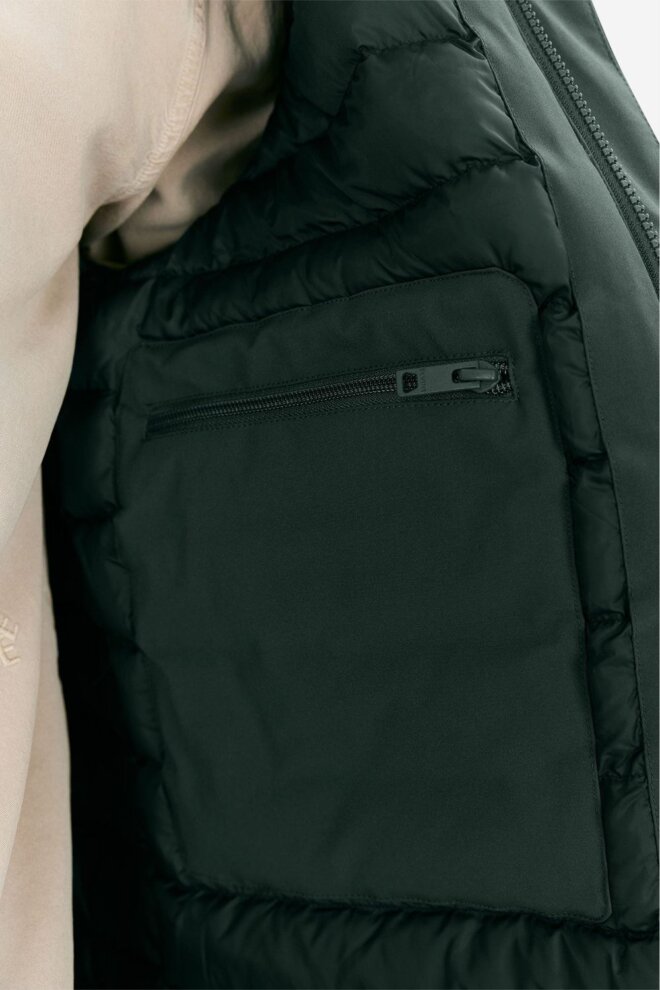 JACKE VHINNER SLATE GREEN