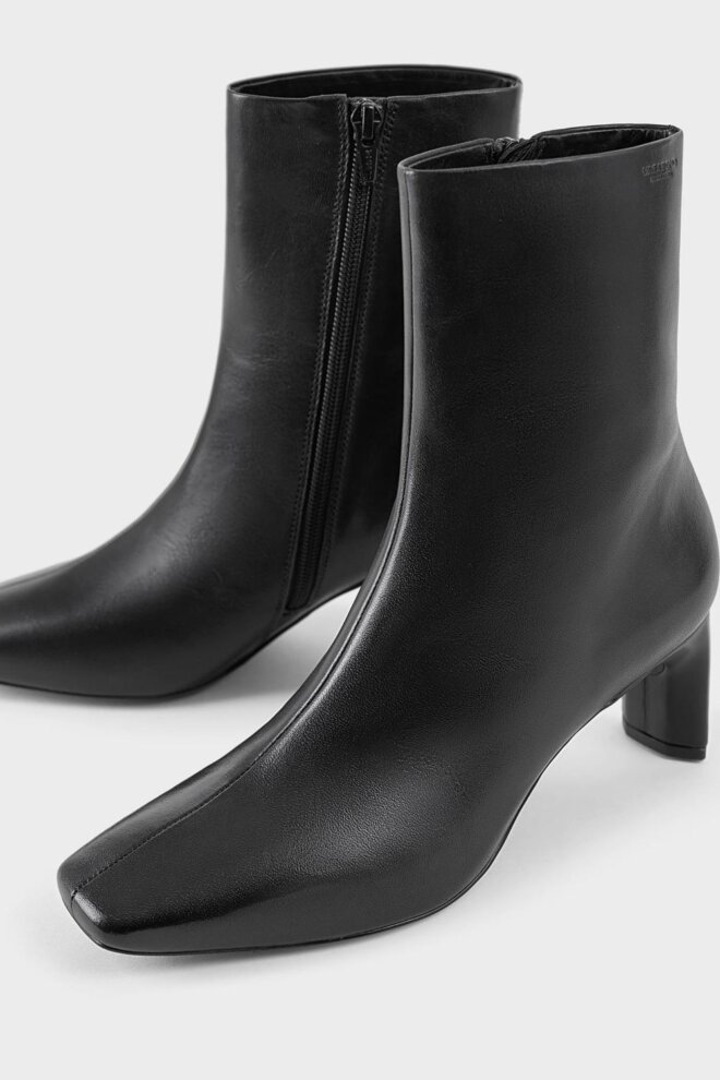 SCHUHE 5823-001-20 VENDELA