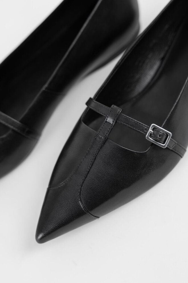 SCHUHE 5833-001-20 HERMINE