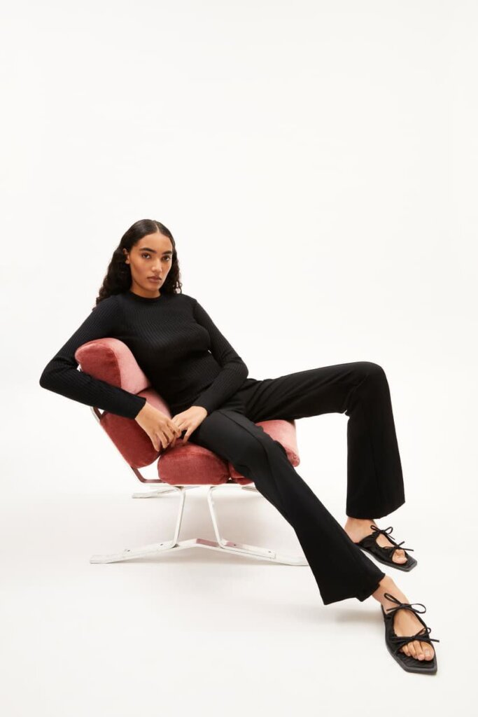 PULLOVER 30005866 ALAANIA RN 105 BLACK